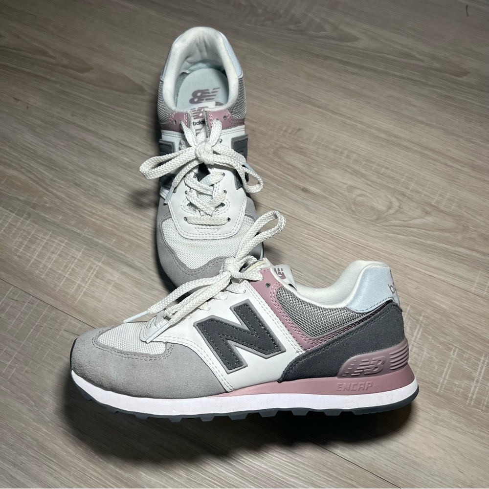 Womens New Balance